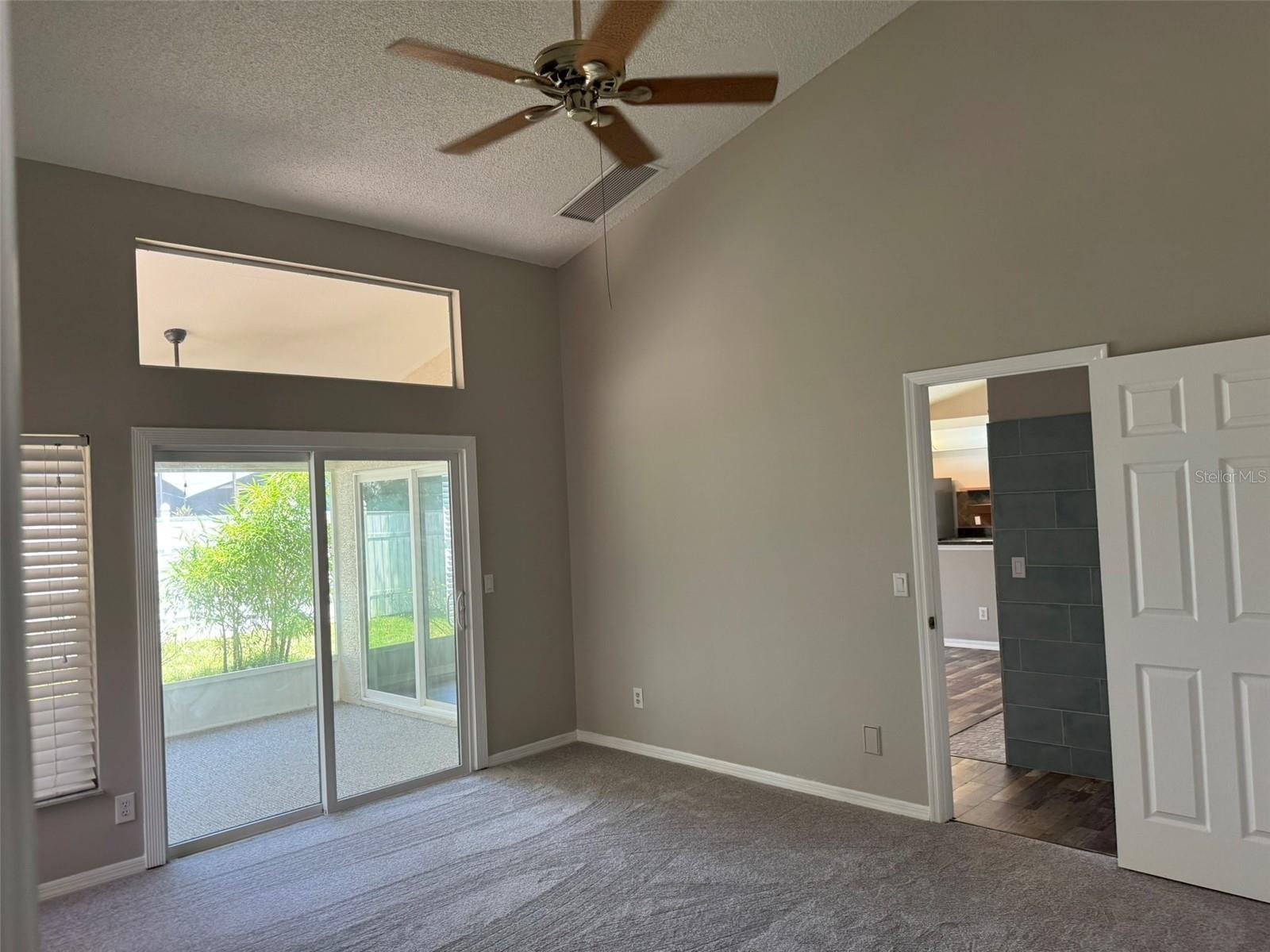 10104 BEEFMASTER CT — photo 9