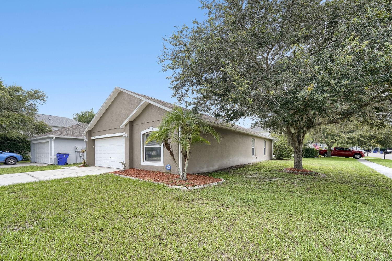 17037 HOLMBY CT — photo 4