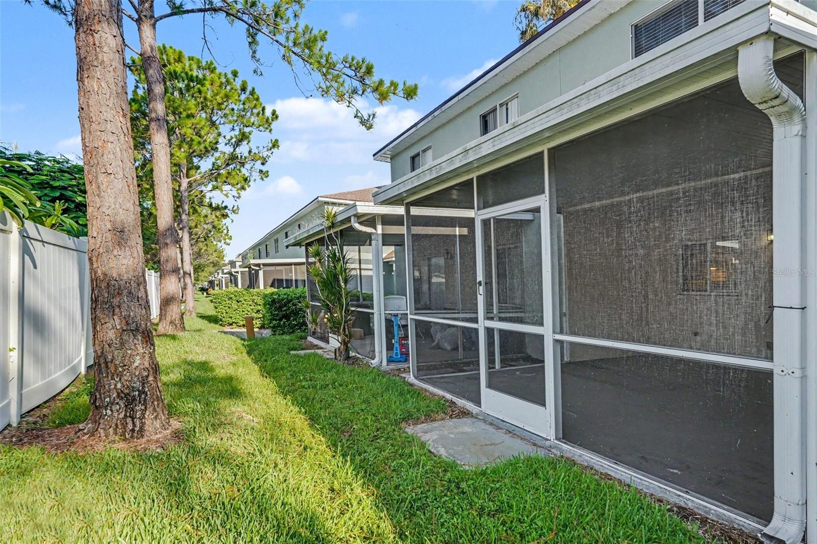 2125 FLUORSHIRE DR — photo 5