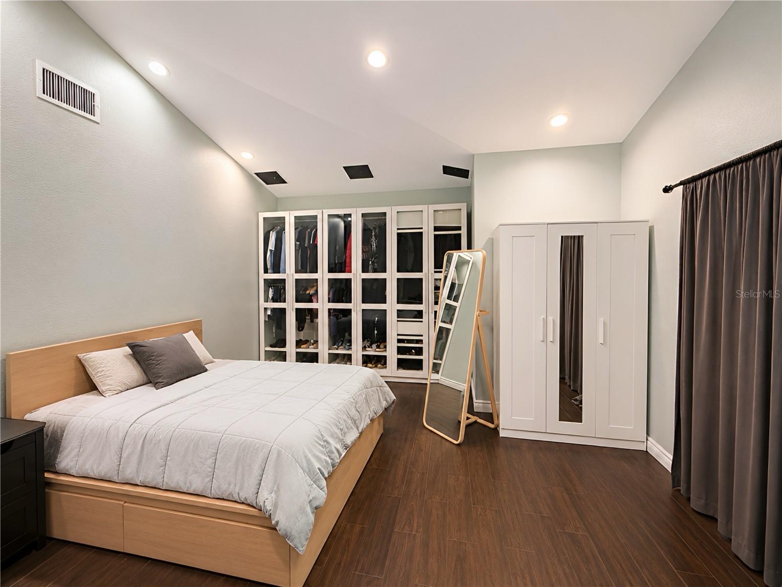 17802 SAINT LUCIA ISLE DR — photo 62