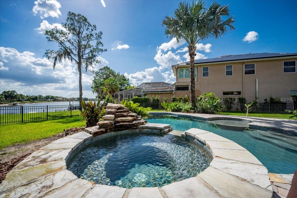 17802 SAINT LUCIA ISLE DR — photo 3