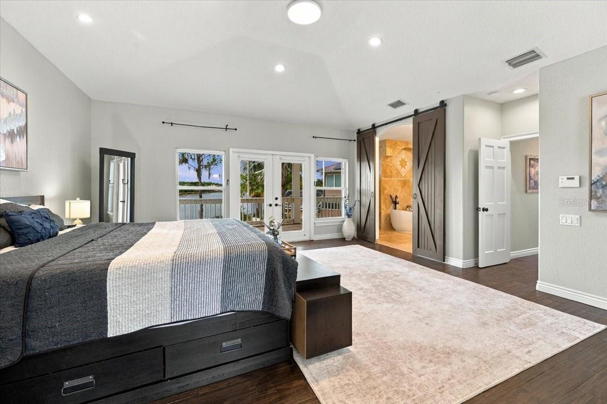 17802 SAINT LUCIA ISLE DR — photo 40