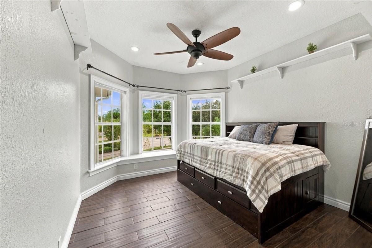 17802 SAINT LUCIA ISLE DR — photo 58