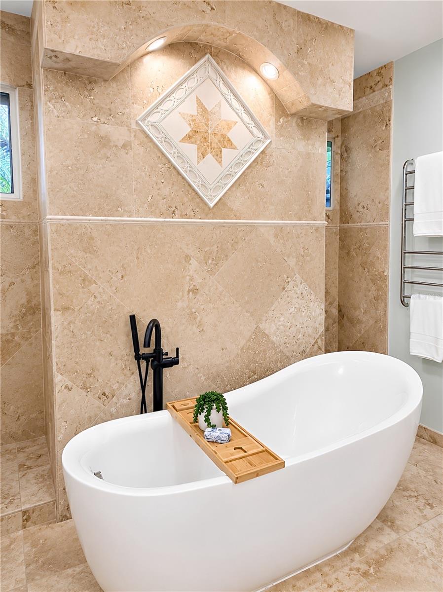 17802 SAINT LUCIA ISLE DR — photo 46