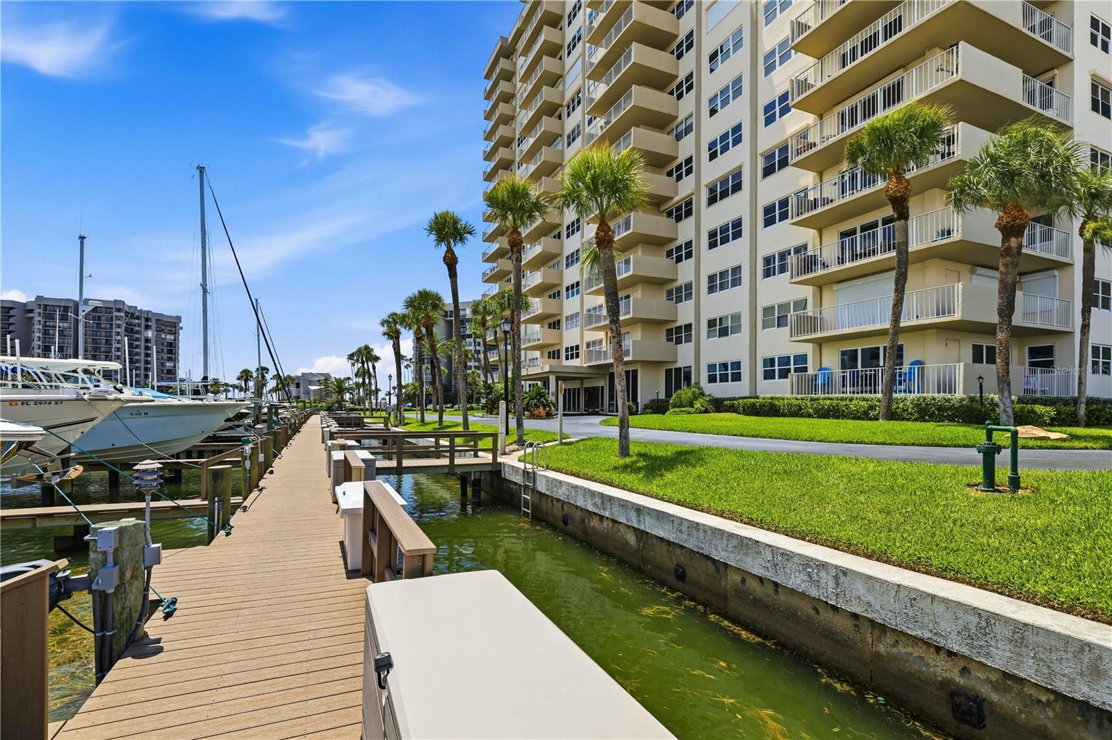1621 GULF BLVD #1408 — photo 37