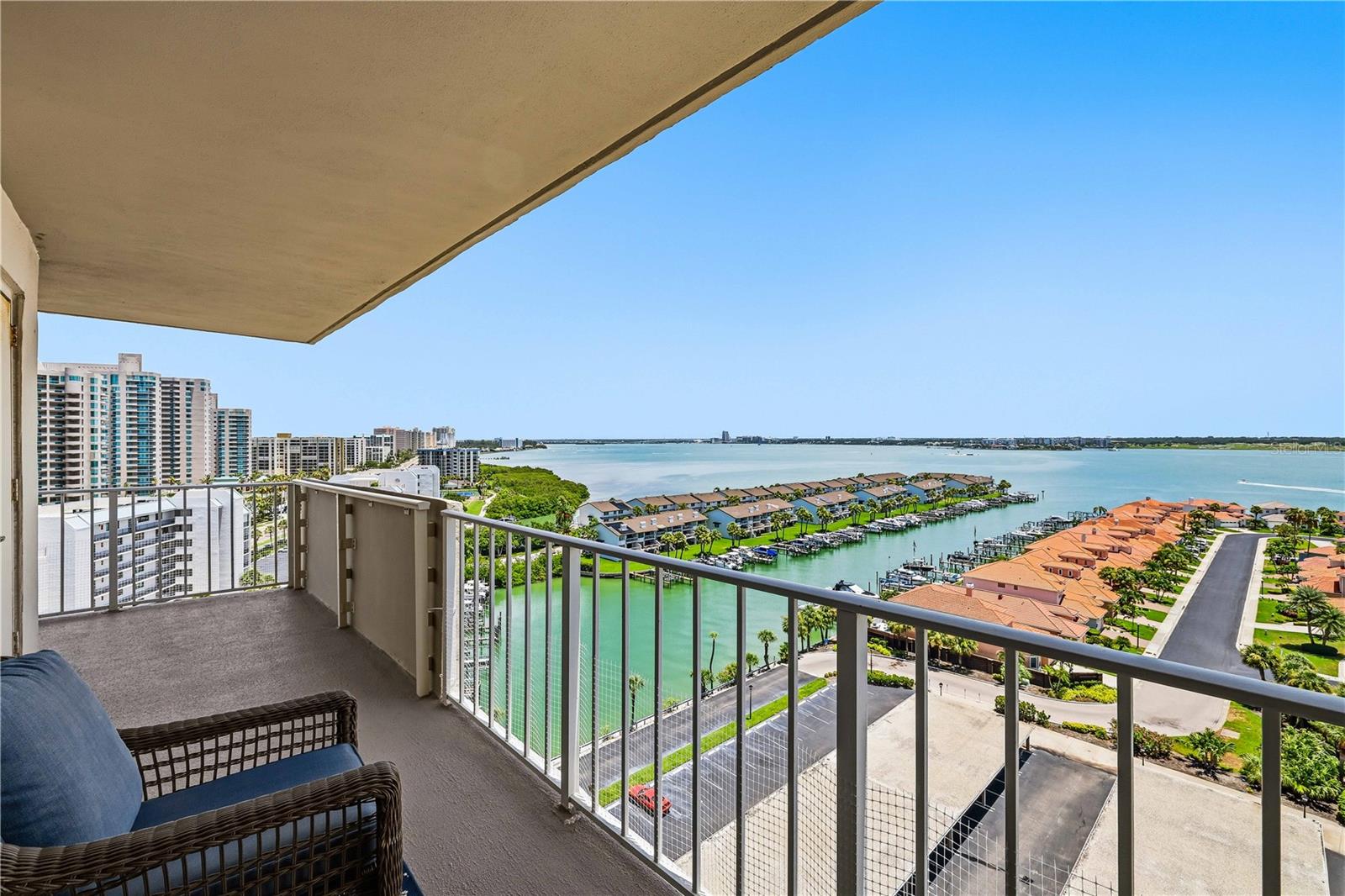 1621 GULF BLVD #1408 — photo 4