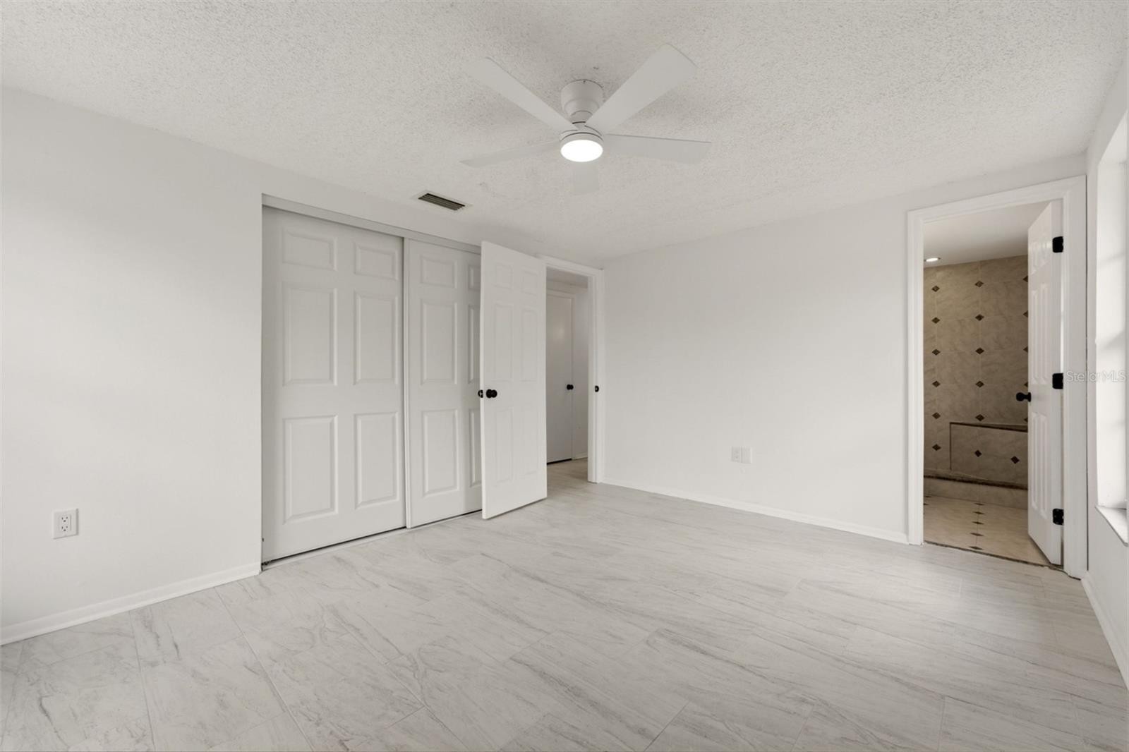 4731 ATLANTIC AVE — photo 17
