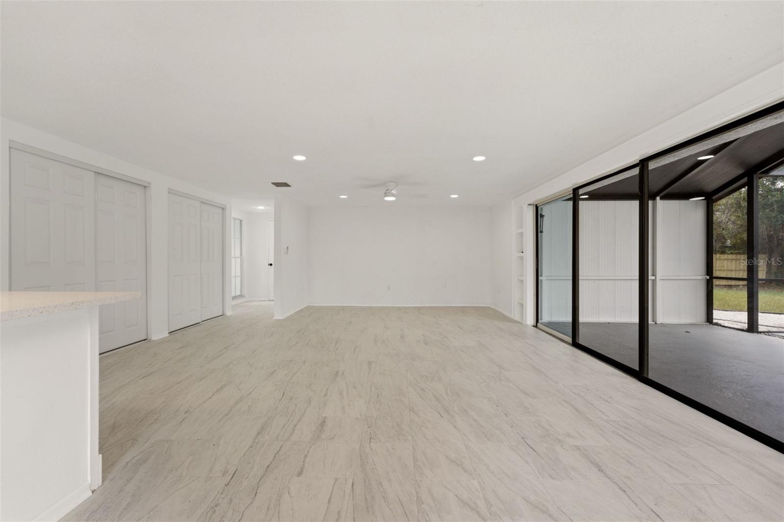 4731 ATLANTIC AVE — photo 13
