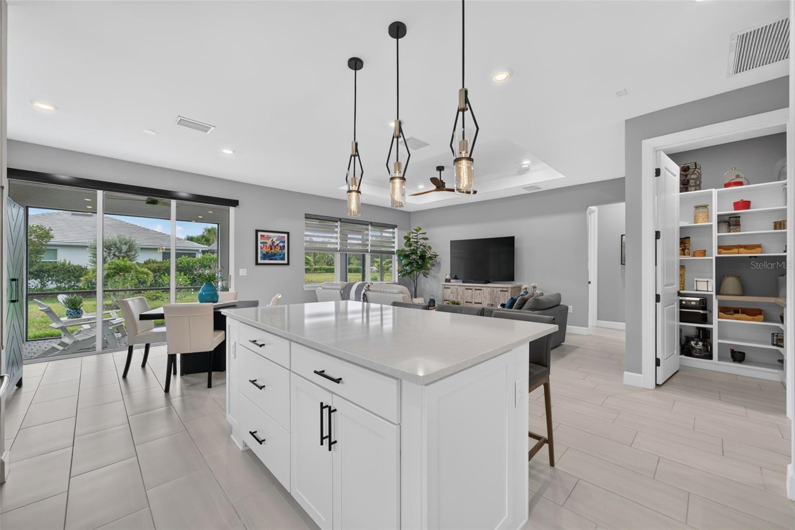 10004 CORAL SHORE DR — photo 38