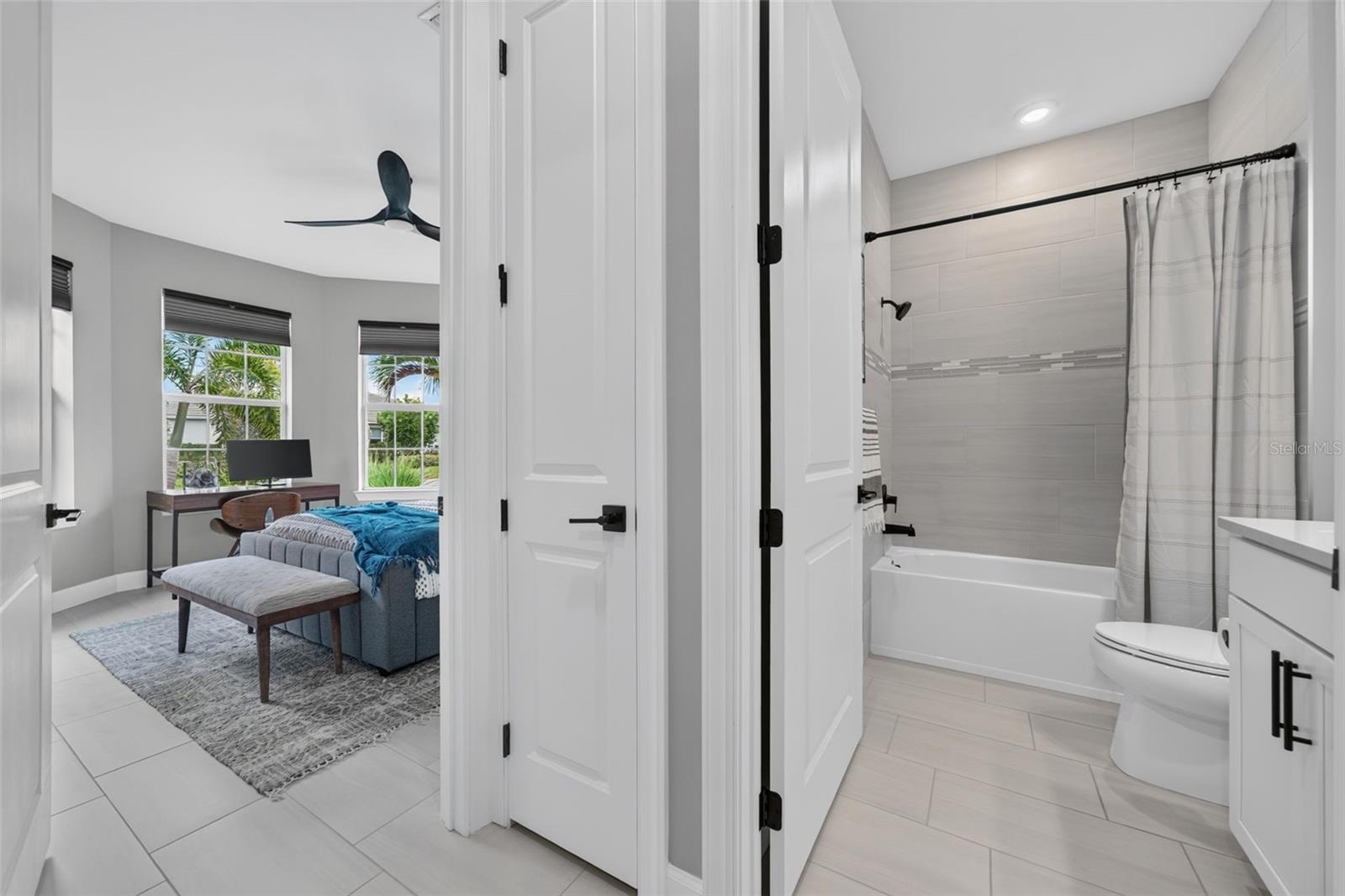 10004 CORAL SHORE DR — photo 11