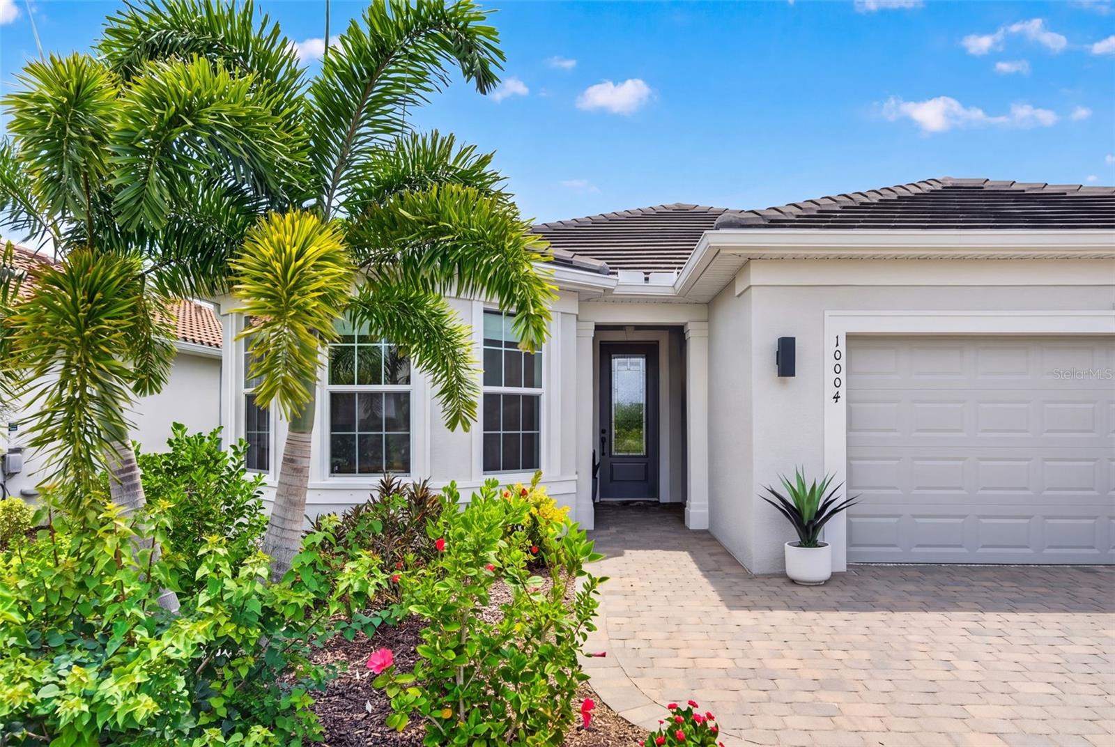 10004 CORAL SHORE DR — photo 3