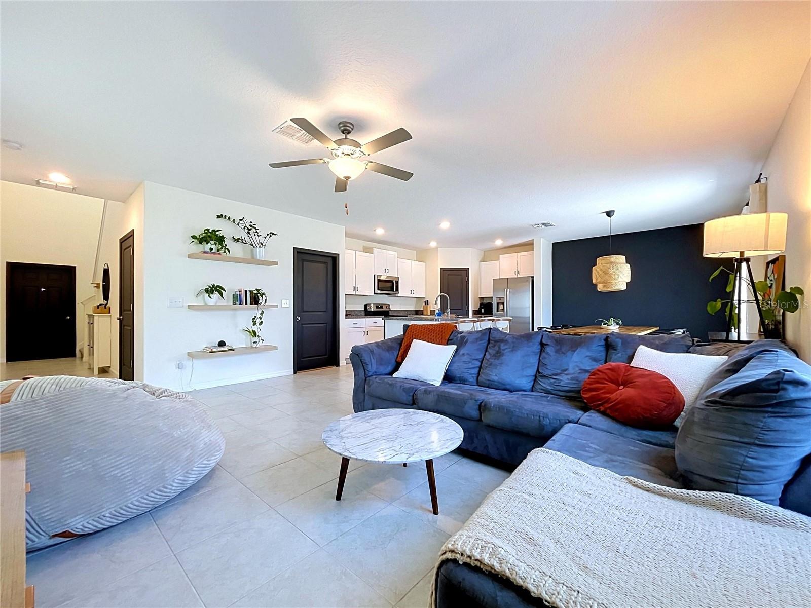 6131 SPRING CRAYFISH AVE — photo 4