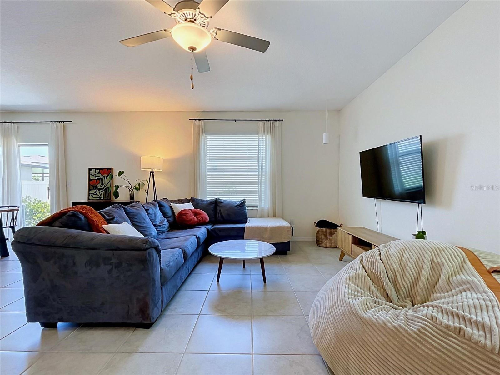 6131 SPRING CRAYFISH AVE — photo 3
