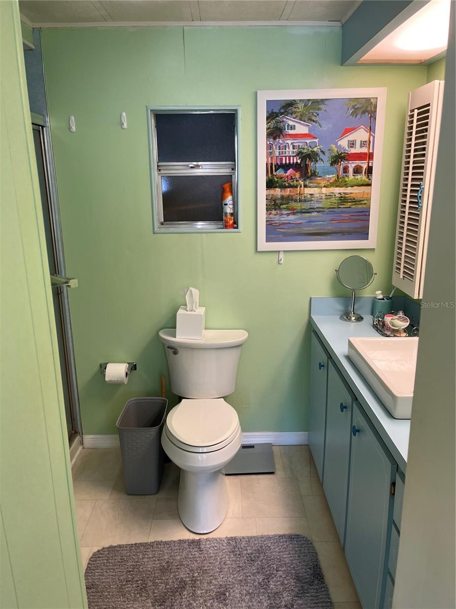 609 CERVINA DR — photo 31