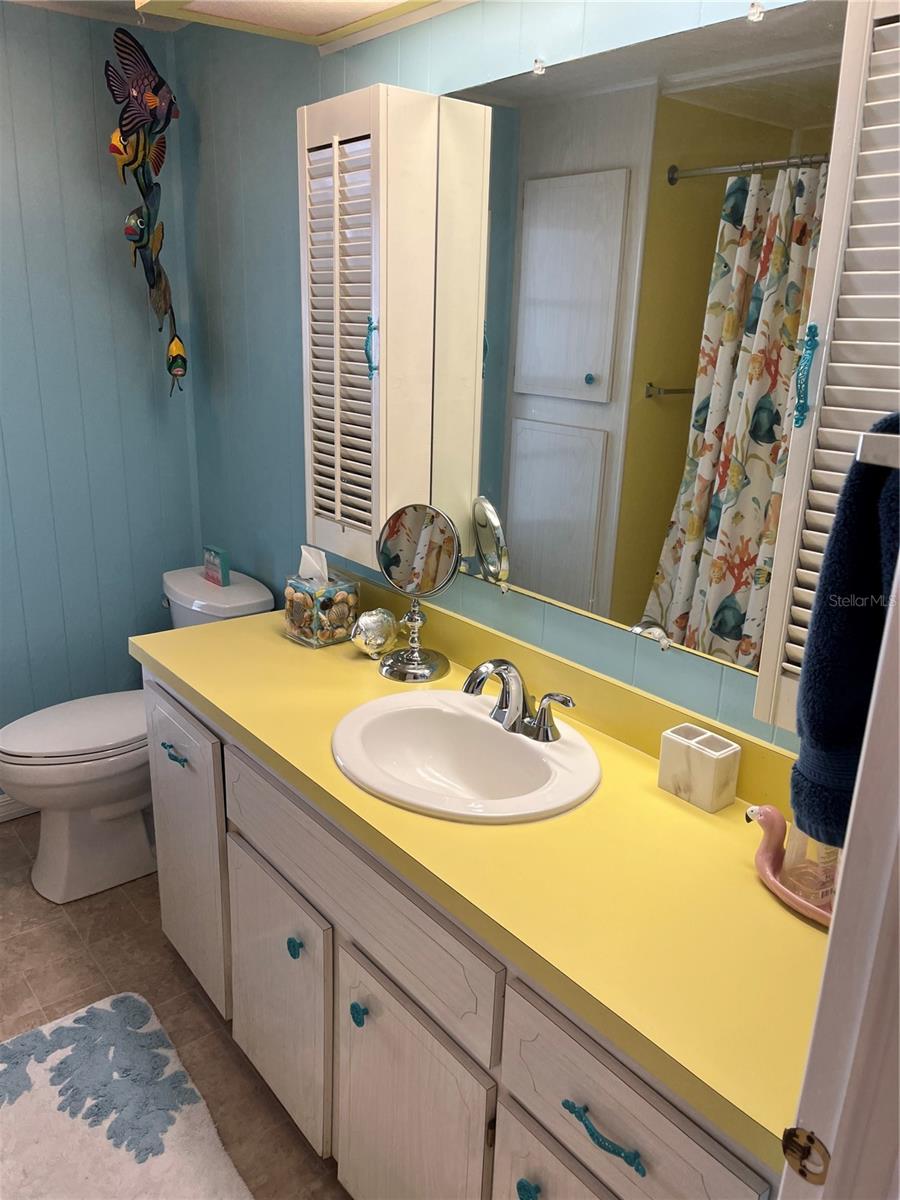 609 CERVINA DR — photo 23