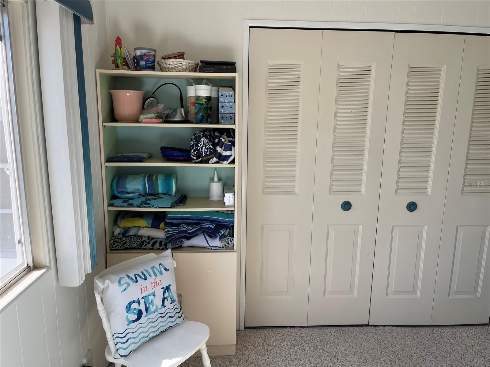 609 CERVINA DR — photo 22