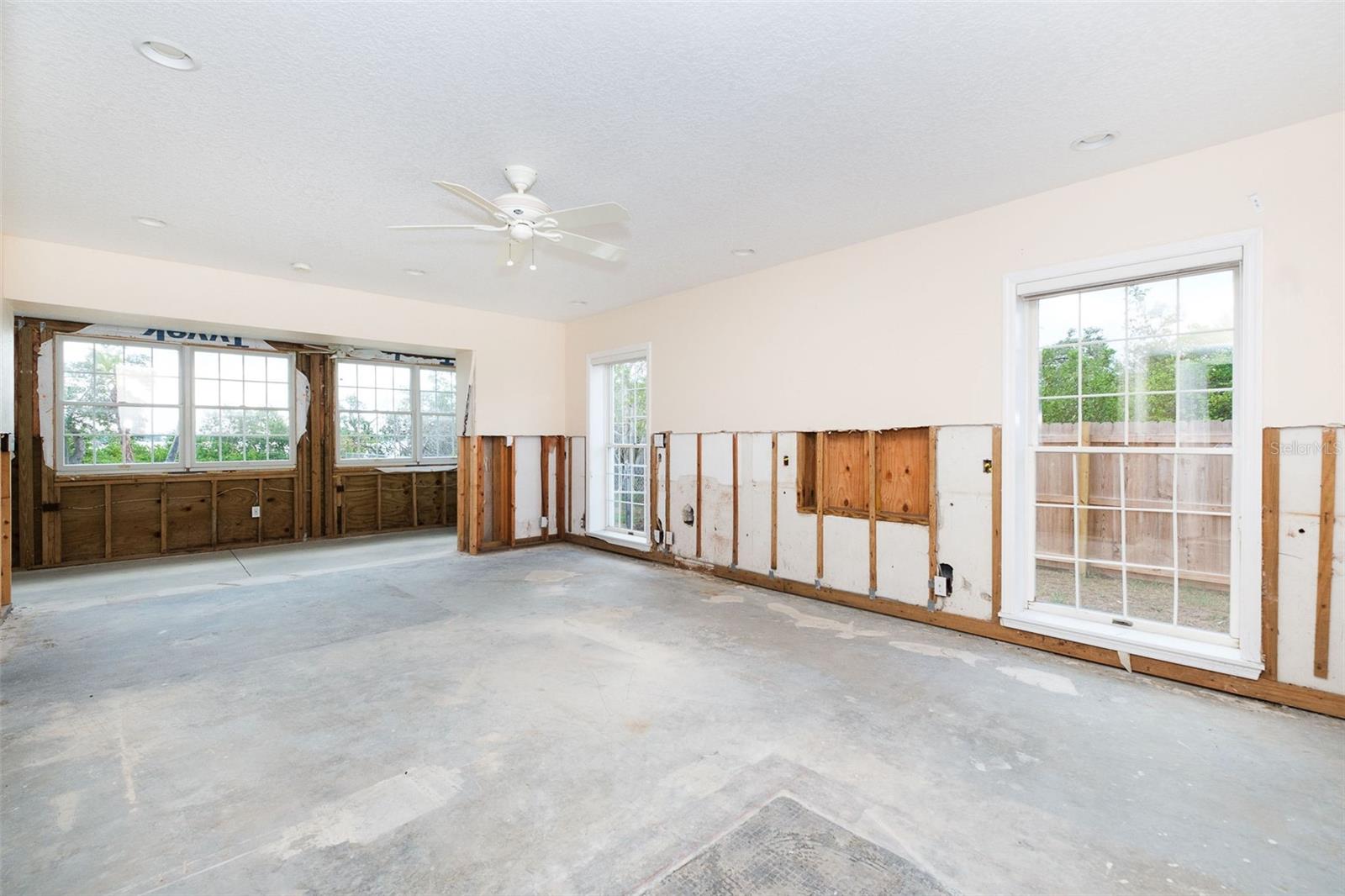6275 MANASOTA KEY RD — photo 37