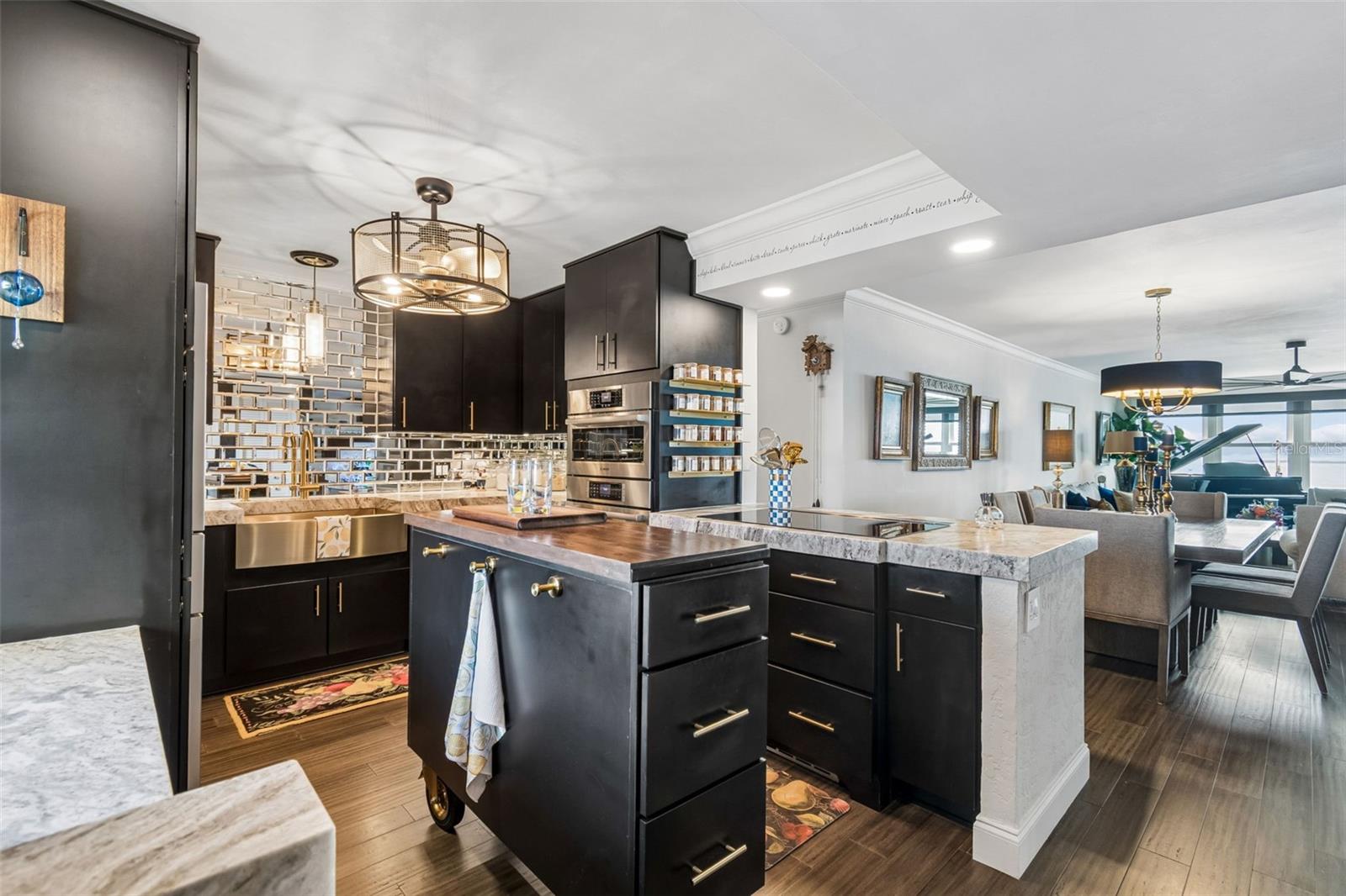 5200 BRITTANY DR S #1508 — photo 3