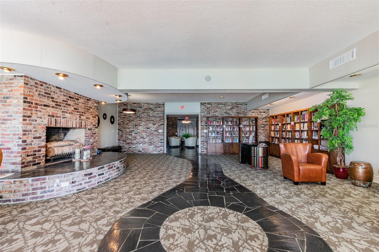 5200 BRITTANY DR S #1508 — photo 73