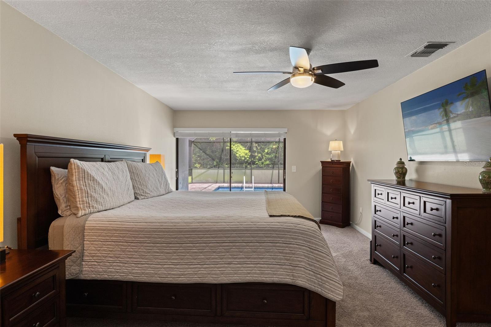 13916 MIDDLE PARK DR — photo 13