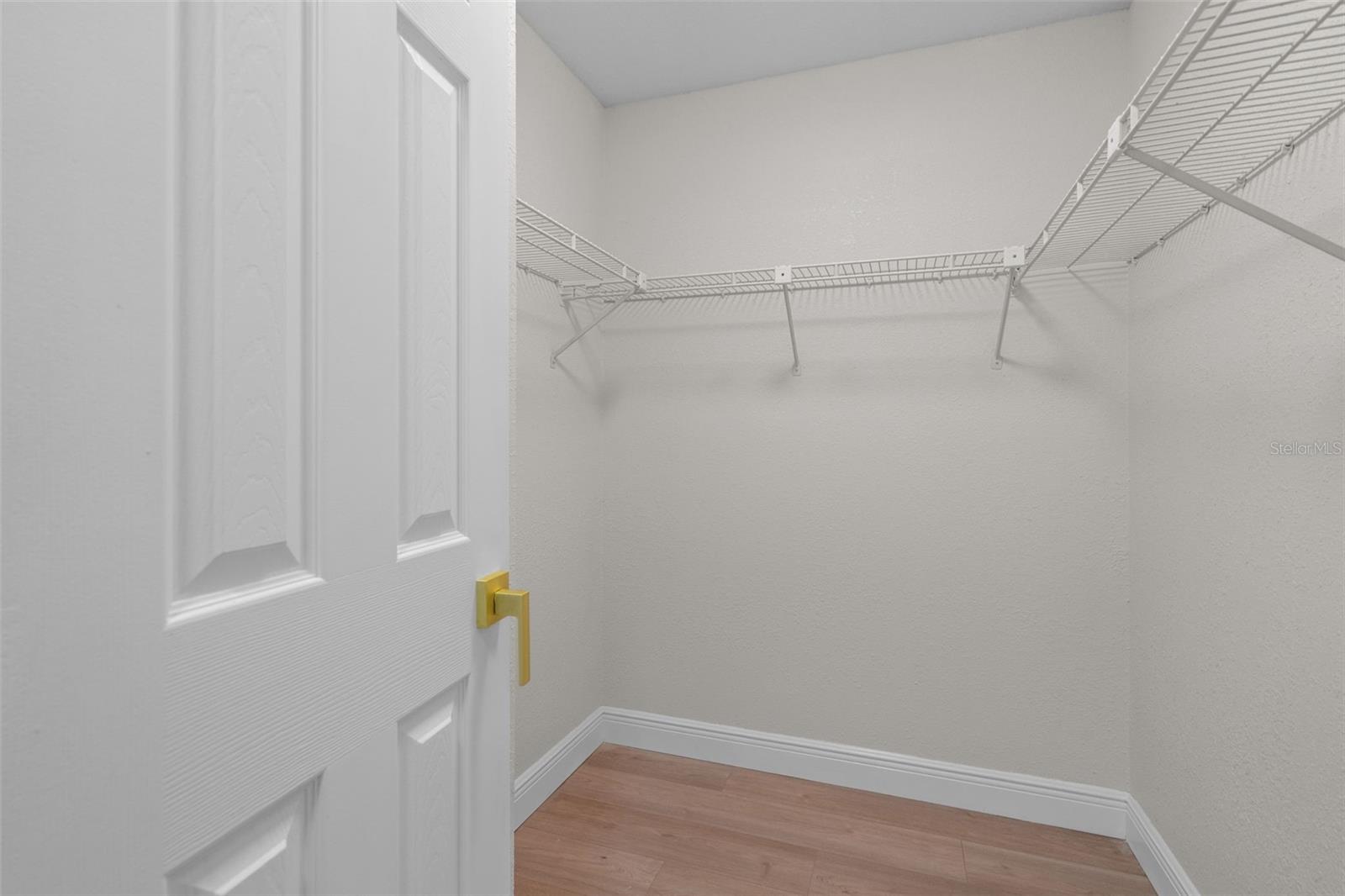 8643 WOODBRIDGE DR — photo 12