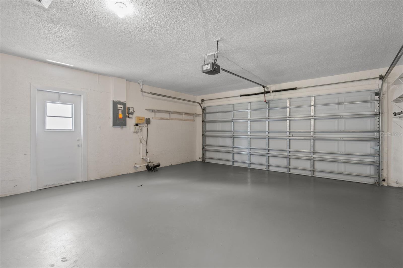 8643 WOODBRIDGE DR — photo 19