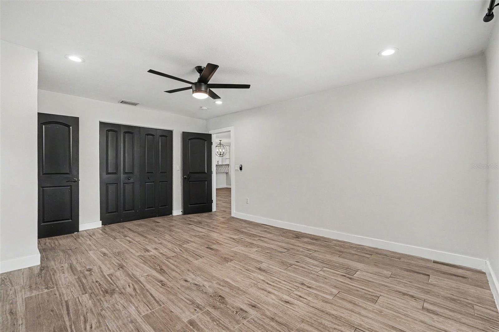 801 E BAKER ST — photo 22