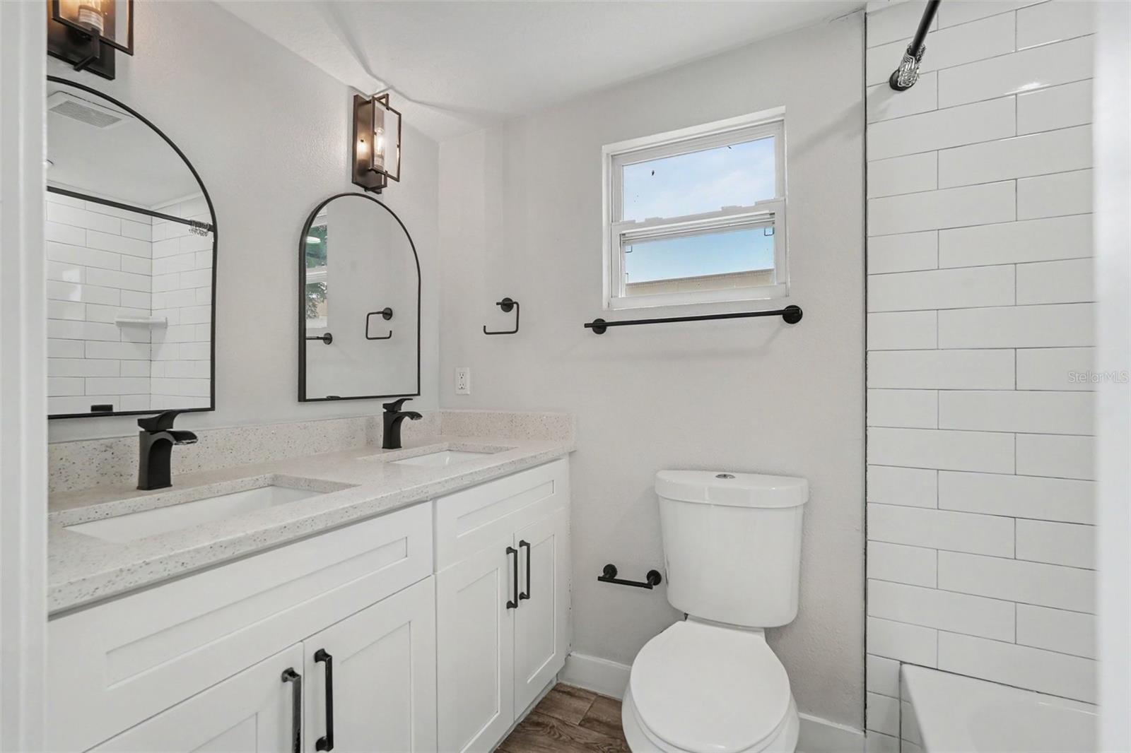 801 E BAKER ST — photo 28