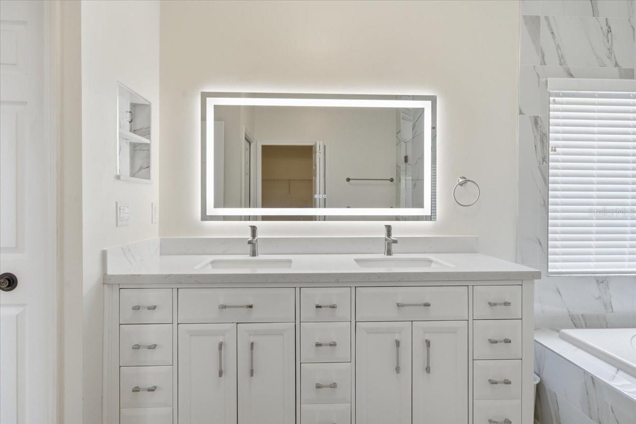 1333 LINDENWOOD DR — photo 14