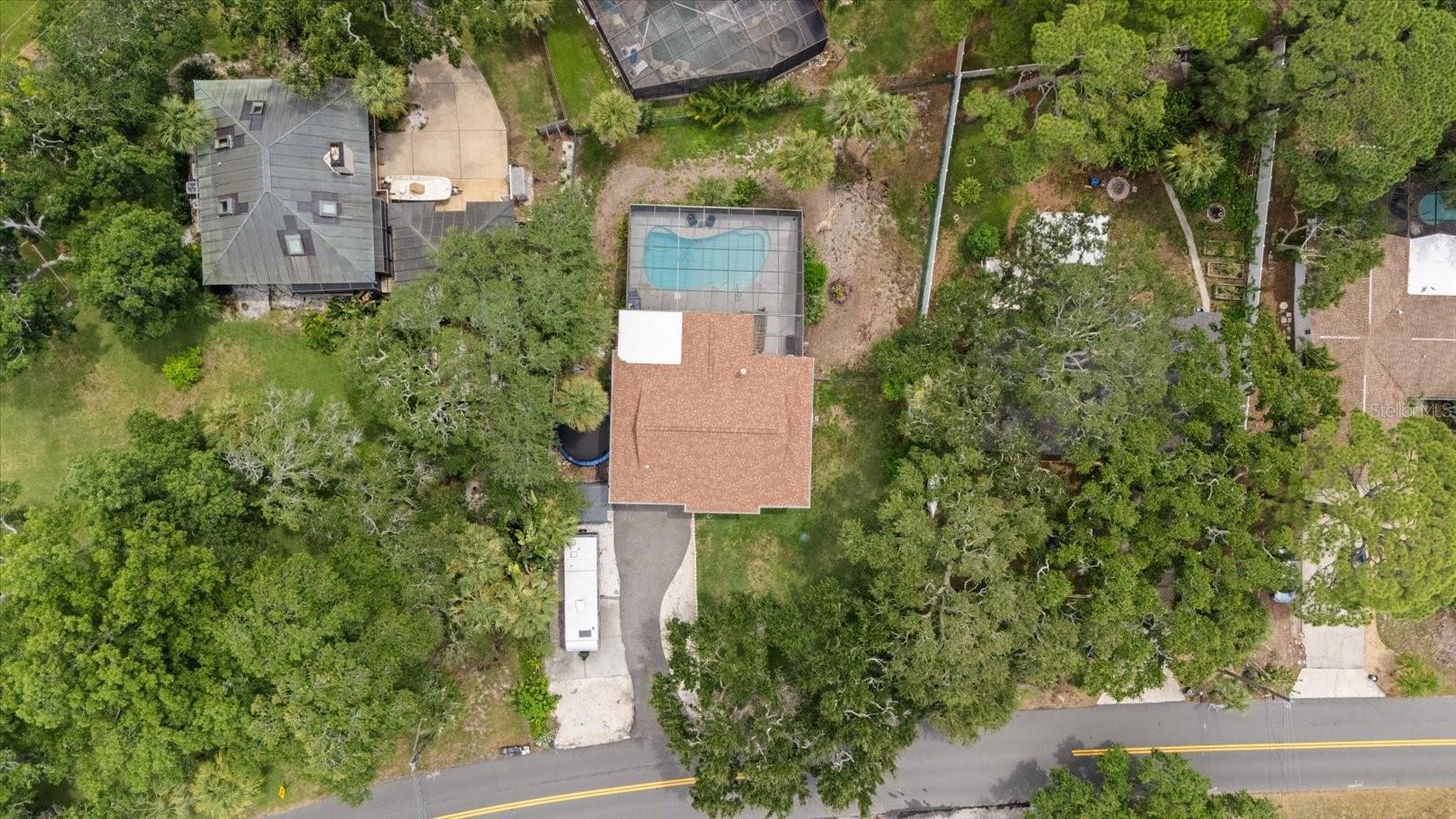 1410 RIVERSIDE DR — photo 71