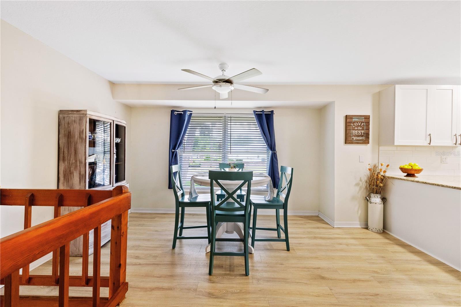1410 RIVERSIDE DR — photo 15
