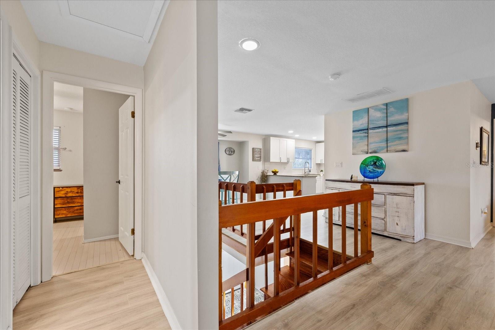 1410 RIVERSIDE DR — photo 45