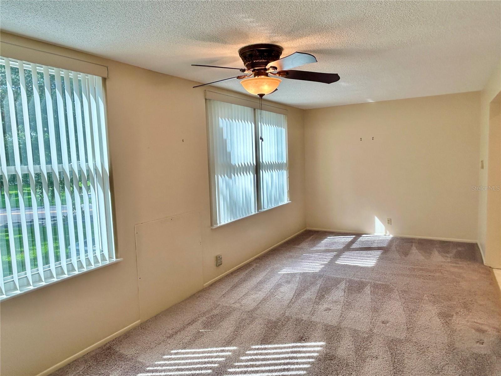 2070 WORLD PARKWAY BLVD #36 — photo 17