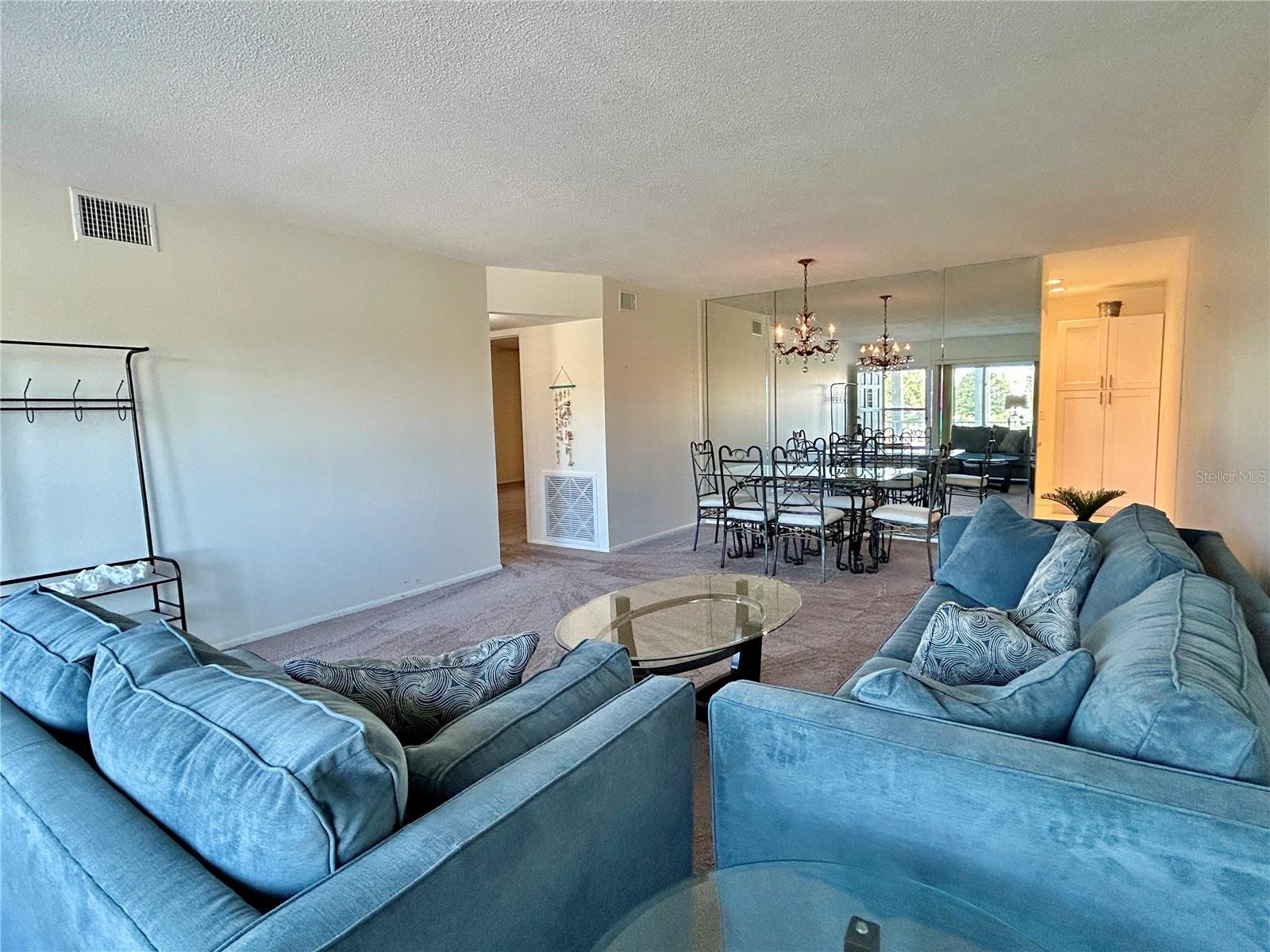 2070 WORLD PARKWAY BLVD #36 — photo 5