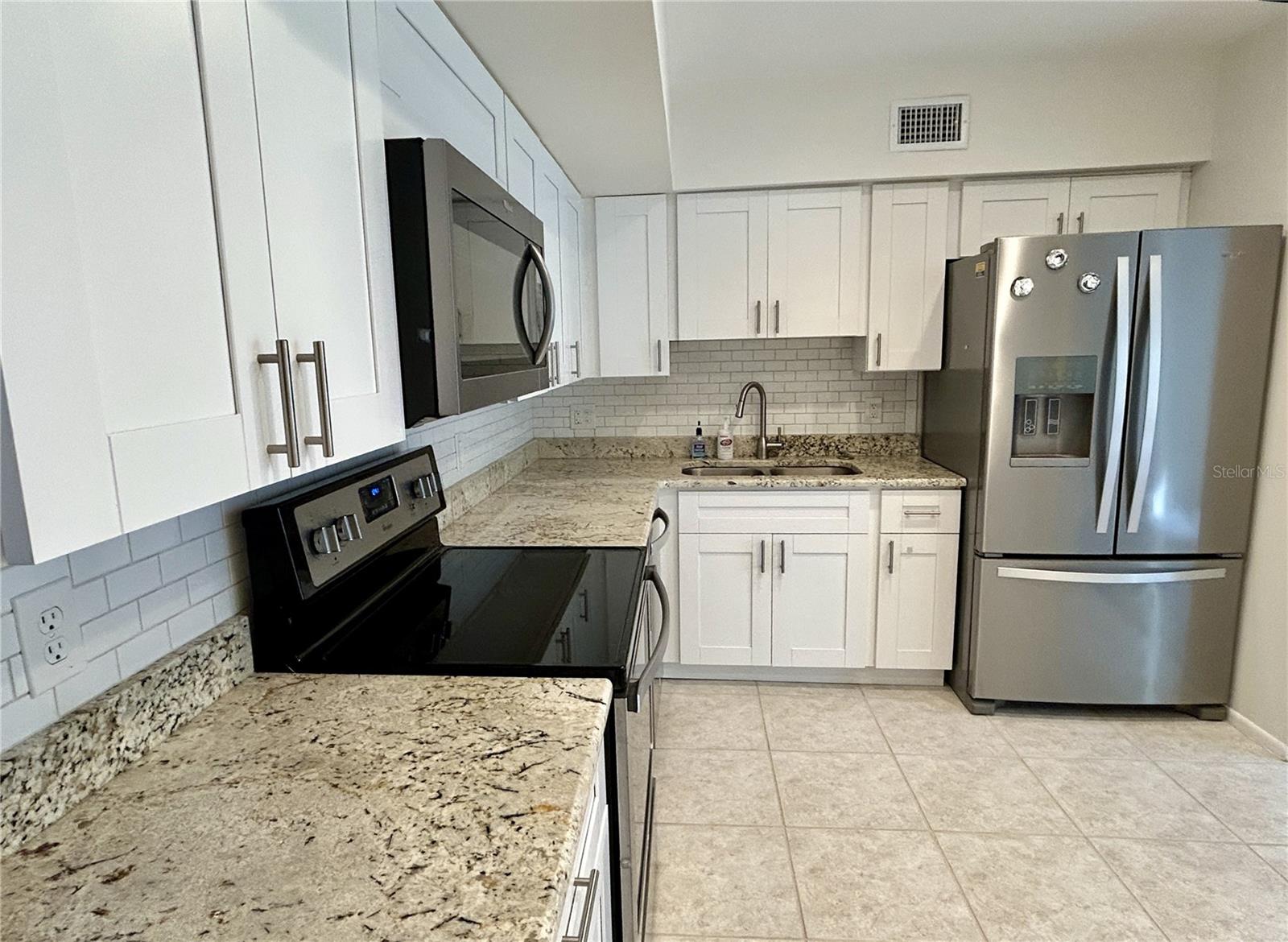 2070 WORLD PARKWAY BLVD #36 — photo 8