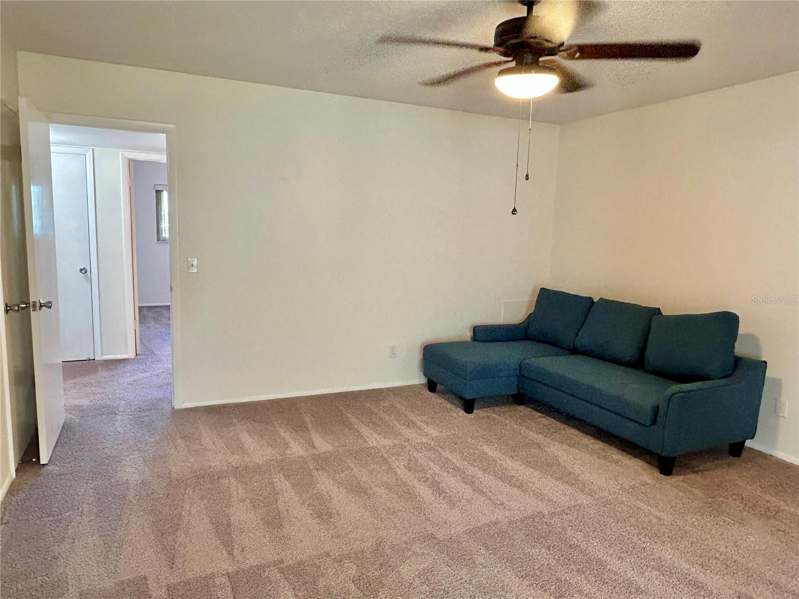 2070 WORLD PARKWAY BLVD #36 — photo 18
