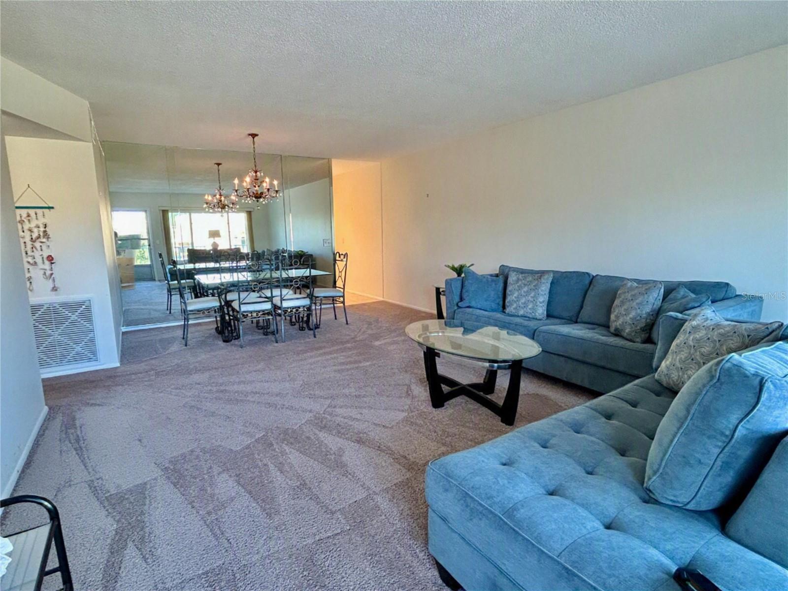 2070 WORLD PARKWAY BLVD #36 — photo 4