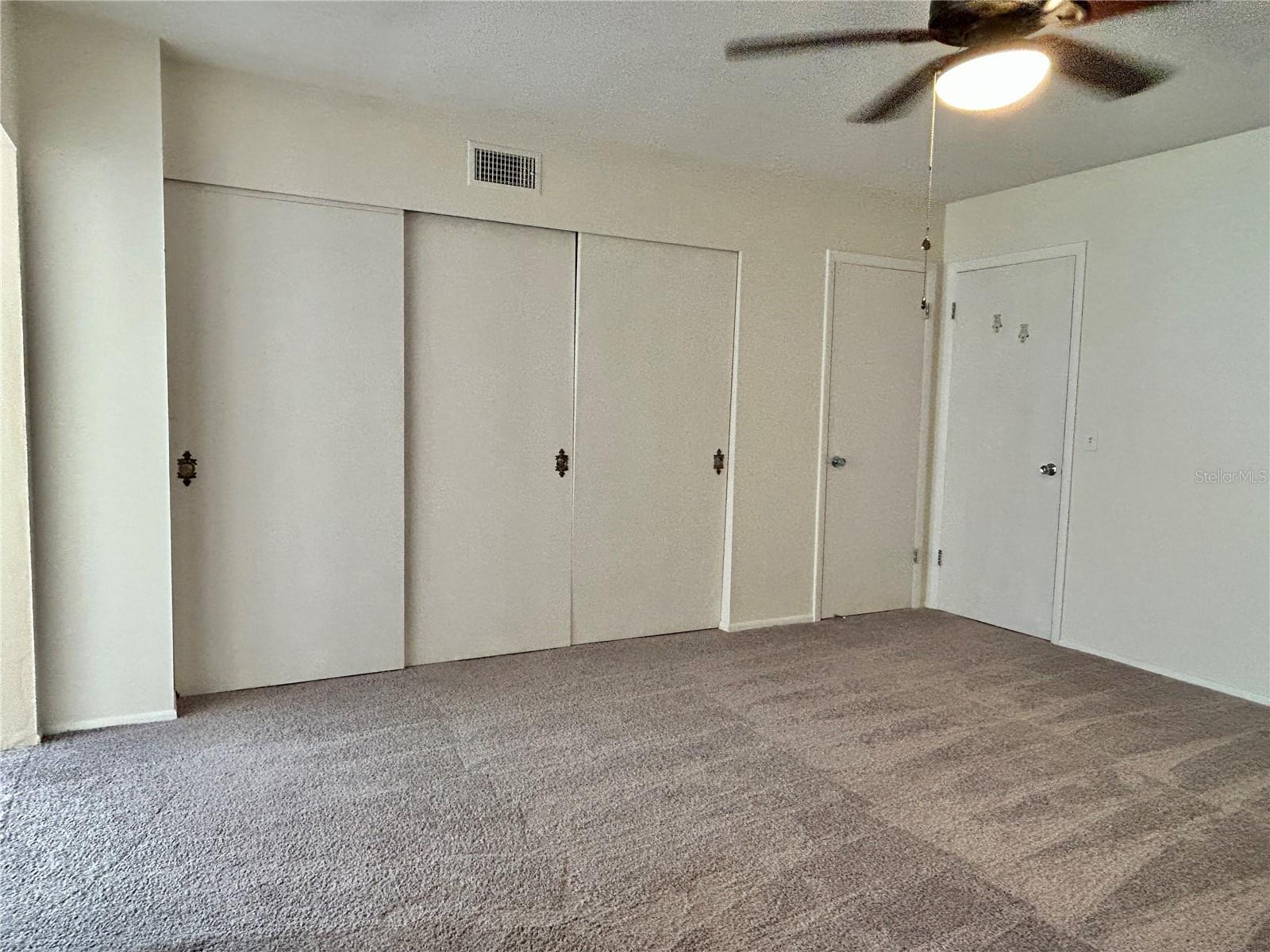 2070 WORLD PARKWAY BLVD #36 — photo 21