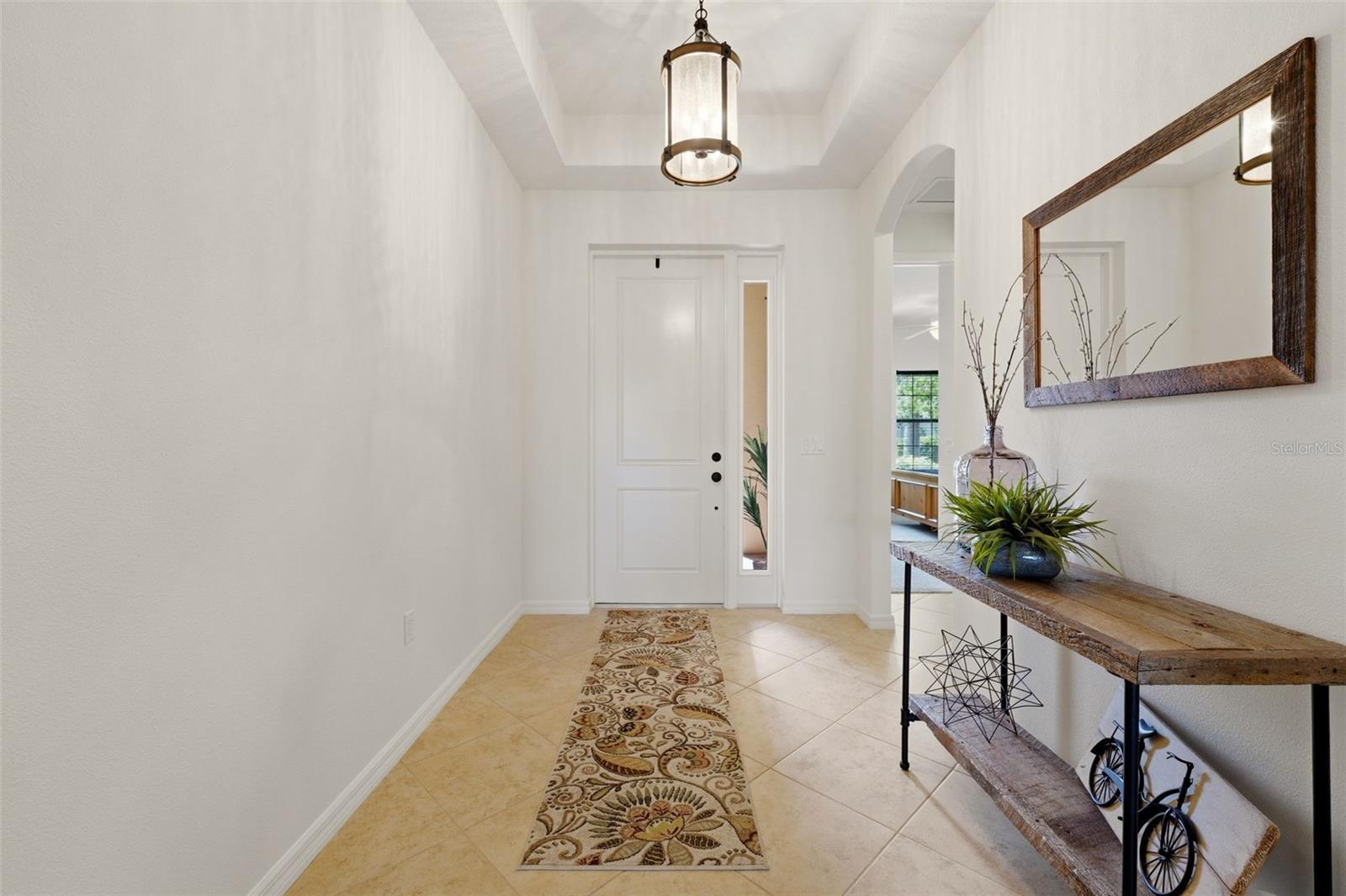 534 CHANTILLY TRL — photo 6
