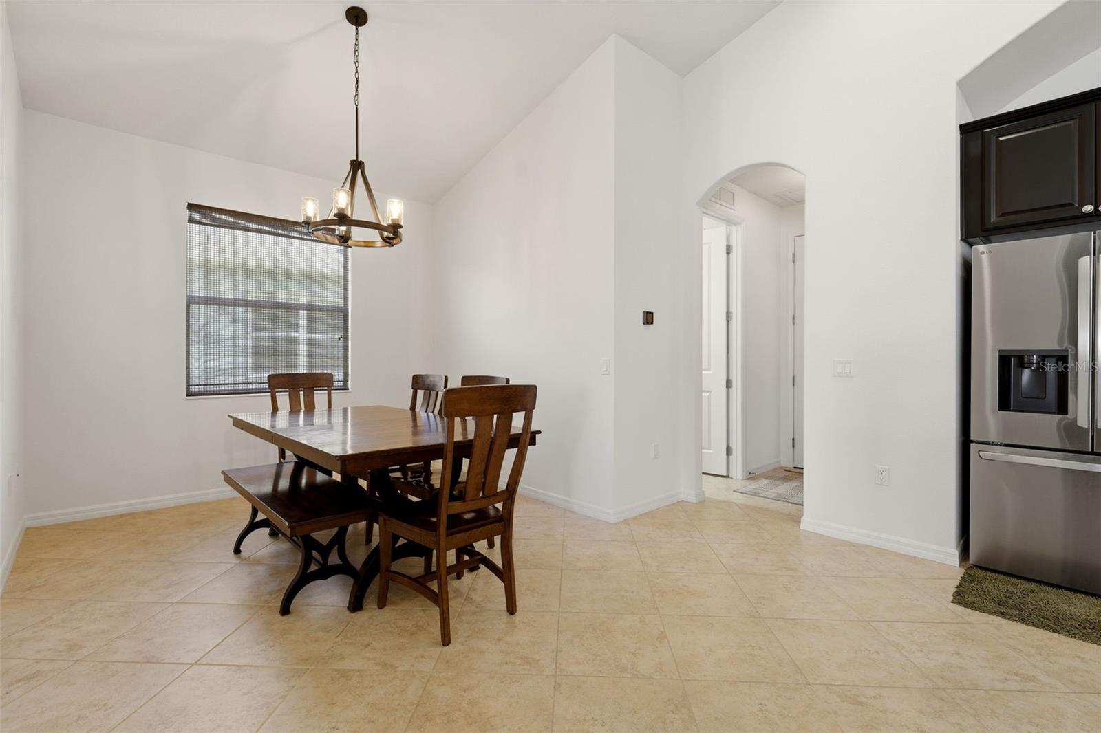 534 CHANTILLY TRL — photo 20