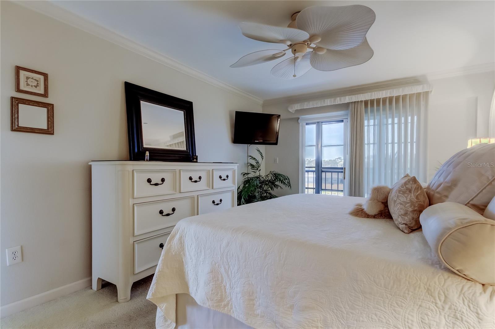 9450 HARBOR GREENS WAY #301 — photo 26