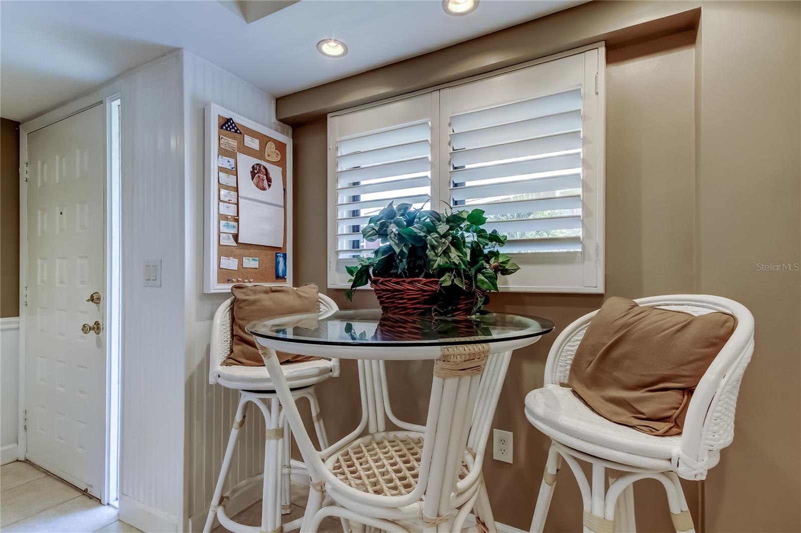9450 HARBOR GREENS WAY #301 — photo 6