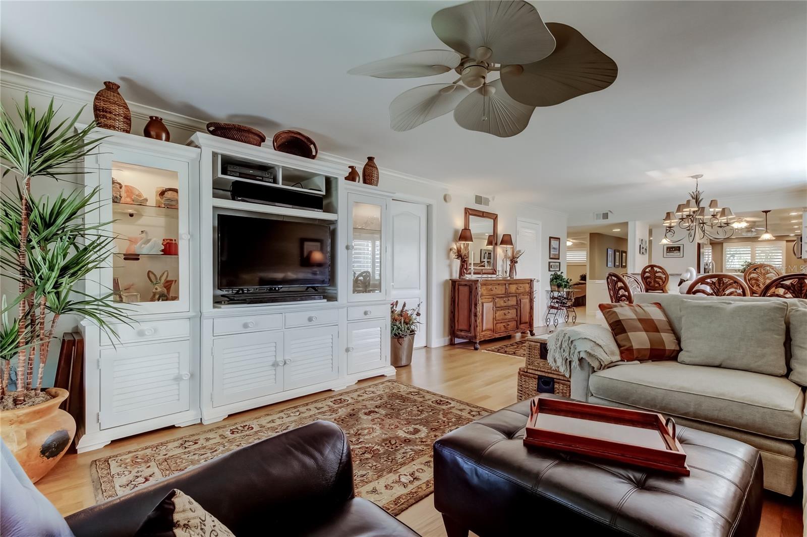 9450 HARBOR GREENS WAY #301 — photo 22