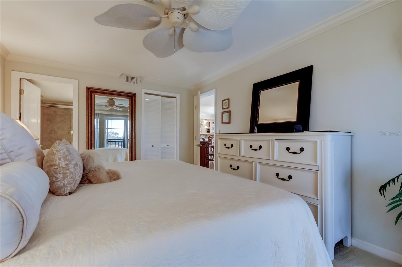 9450 HARBOR GREENS WAY #301 — photo 23