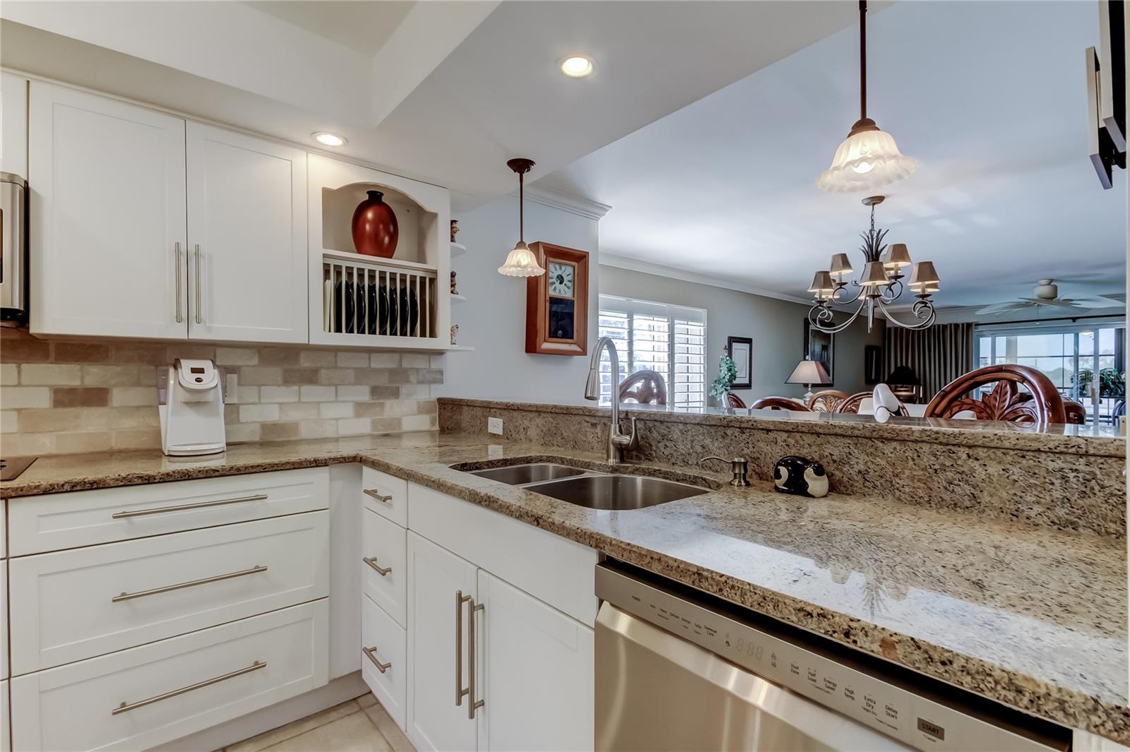 9450 HARBOR GREENS WAY #301 — photo 12