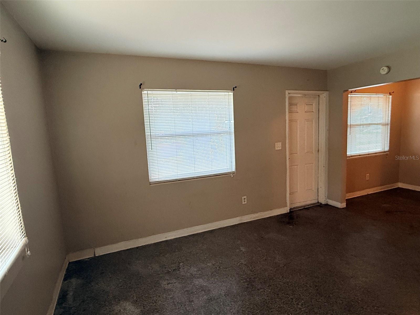 1273 S BETTY LN — photo 4