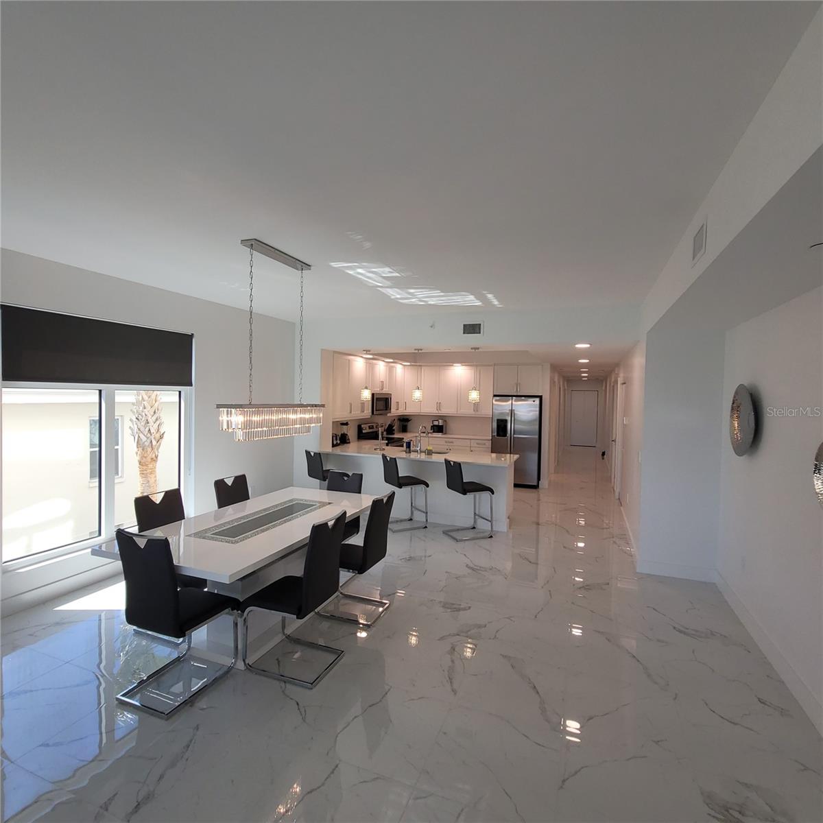 415 ISLAND WAY #201 — photo 4
