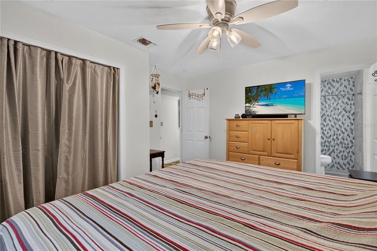 5010 STOLLS AVE — photo 22