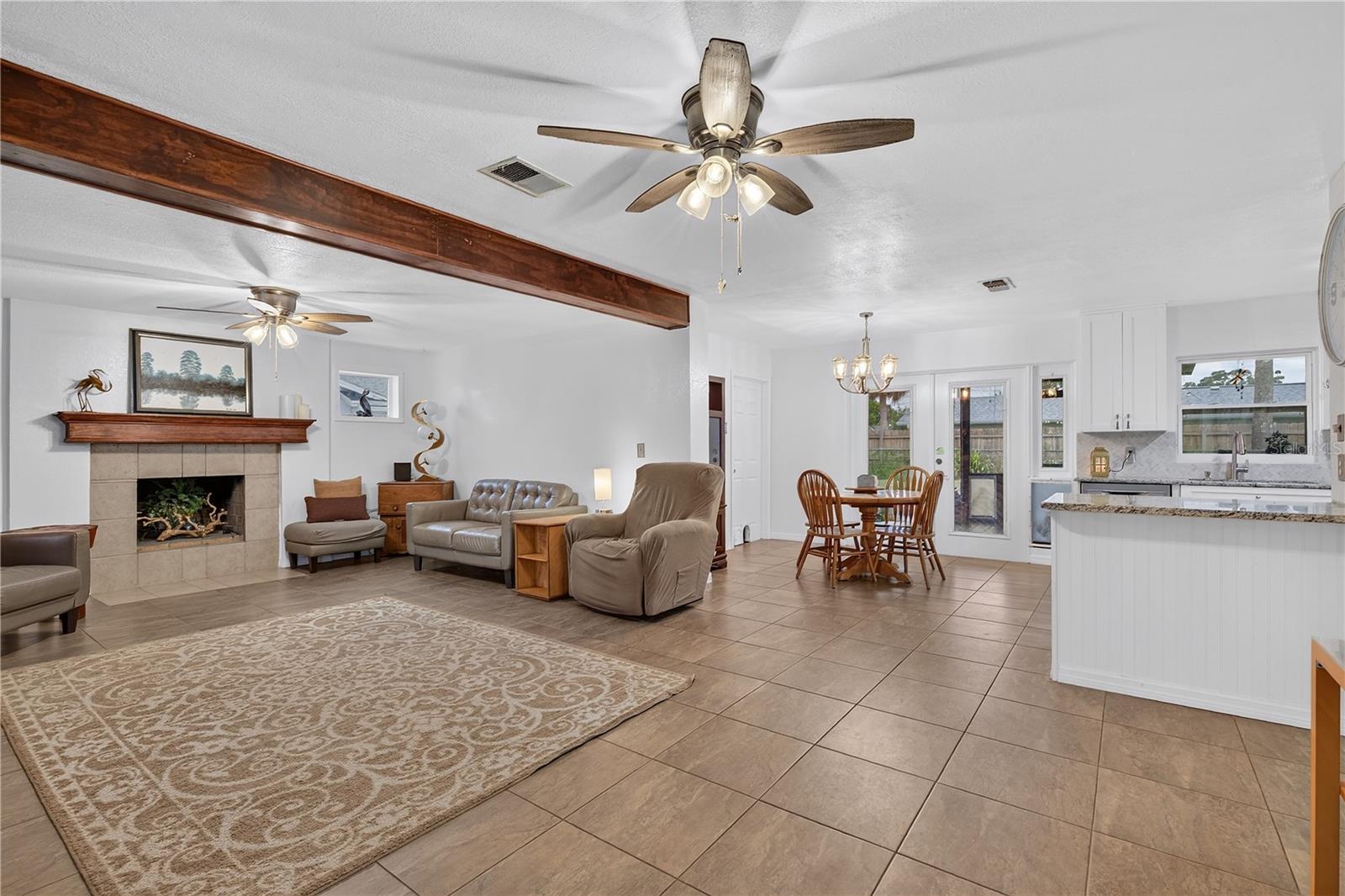 5010 STOLLS AVE — photo 10