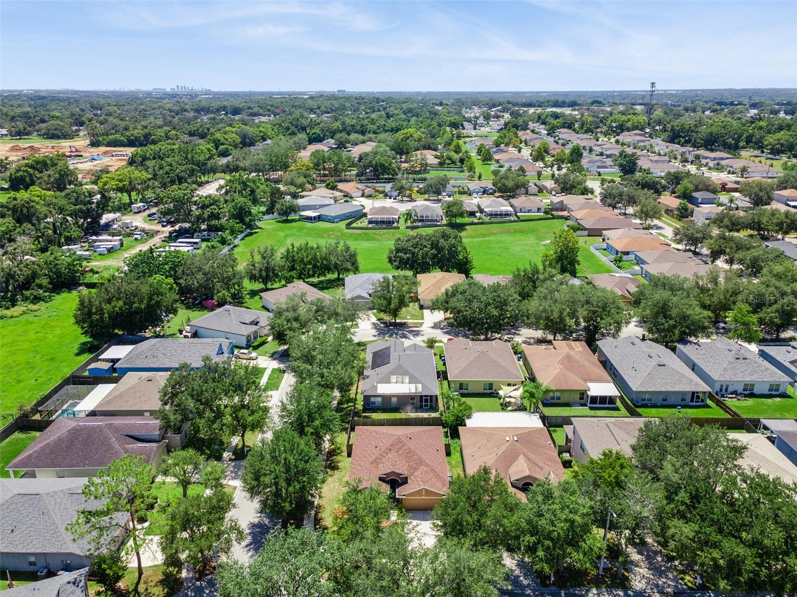 725 STAR POINTE DR — photo 31